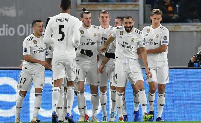 Real Madrid Curi Angka Penting Di Roma