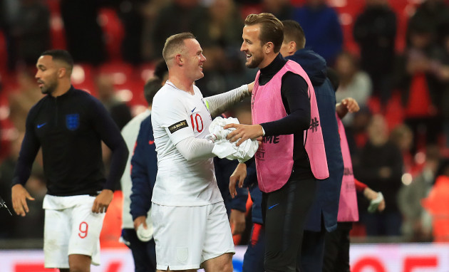 Rooney Dukung Kane Pecahkan Rekornya Di Timnas