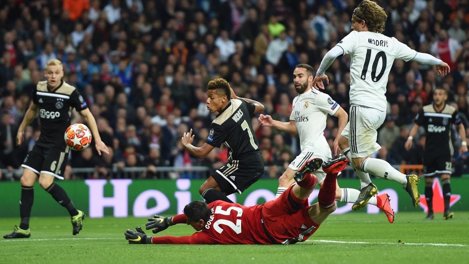 Real Madrid Terhenti Langkahnya Oleh Ajax